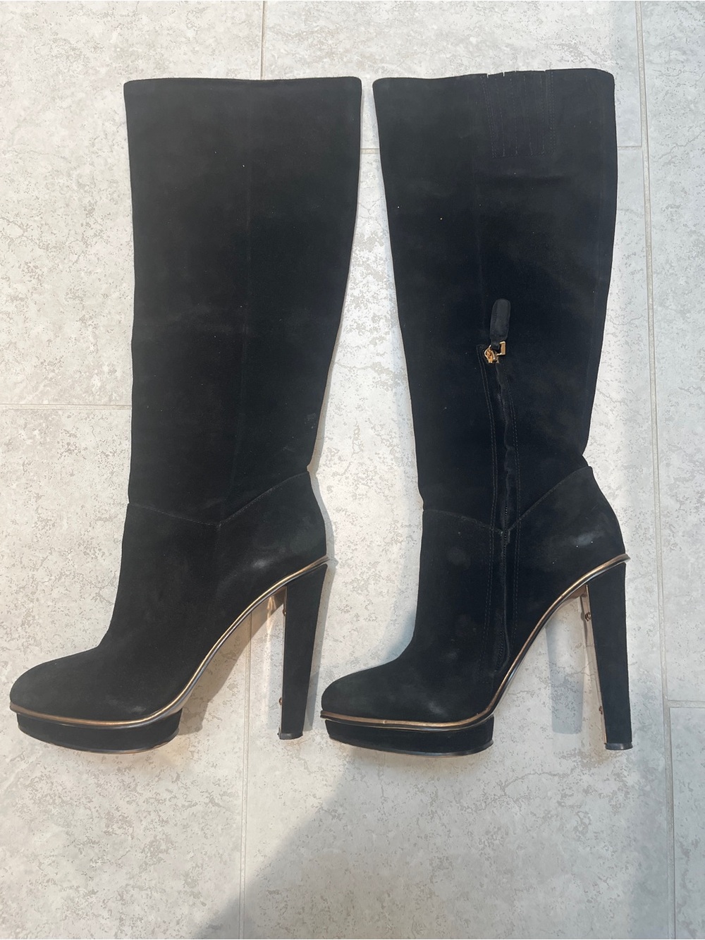 BCBG Max Azria Neptune black suede heeled boot. Size 6B